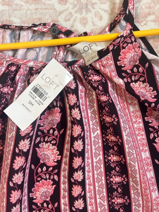 NWT Maternity LOFT Black and Pink Floral Halter Cami Top - Picture 2 of 4